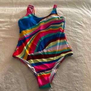 One piece swimsuit size L
